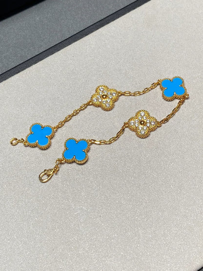 [RAFFINE] CLOVER 5 MOTIF BLUE AGATE BRACELET COLLECTION