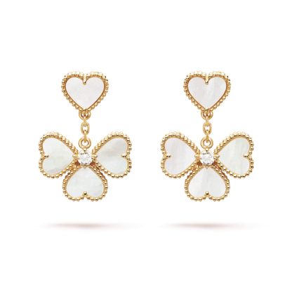 [RAFFINE]CLOVER SWEET WHITE MOP EARRINGS