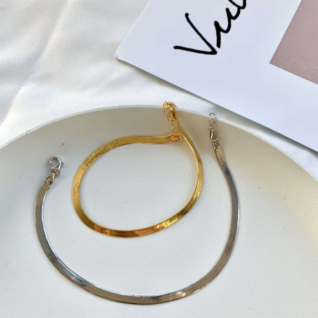 [RAFFINE]Flat Snake Bone Chain Blade Necklace