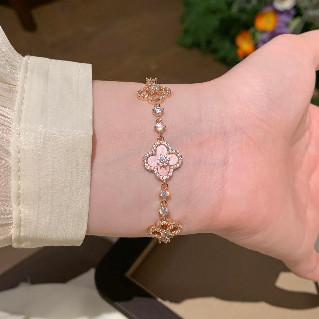 [RAFFINE]CLOVER 5 MOTIF PINK BLUE RED WHITE BRACELET