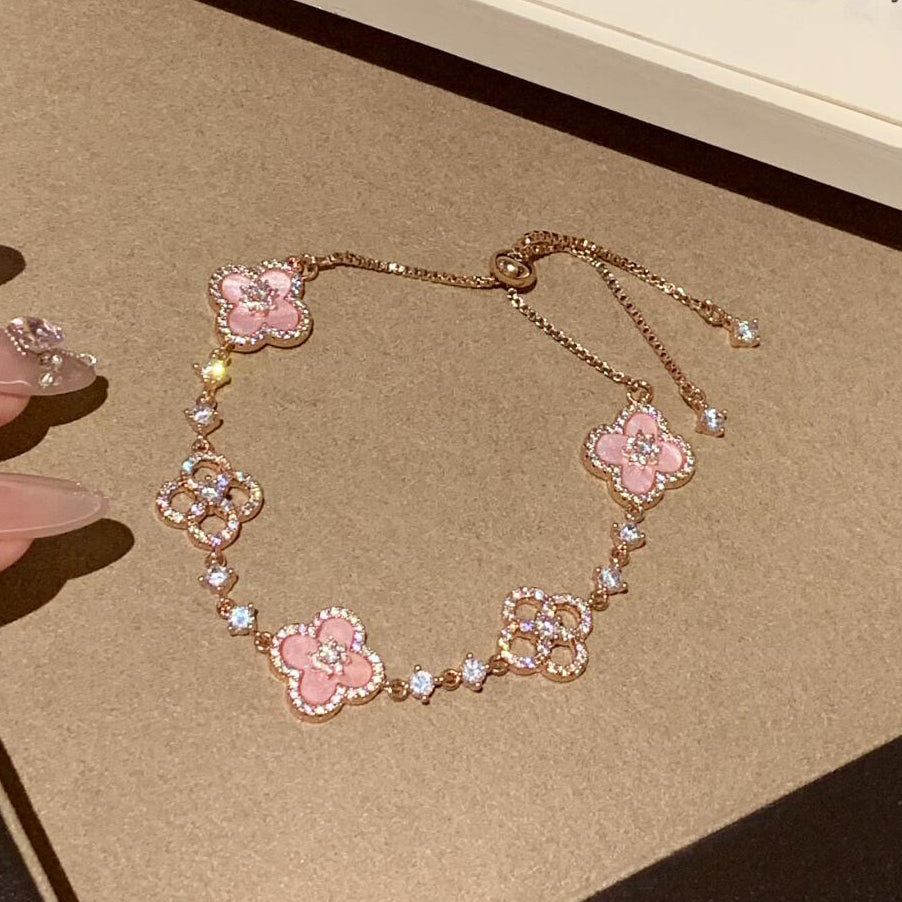 [RAFFINE]CLOVER 5 MOTIF PINK BLUE RED WHITE BRACELET