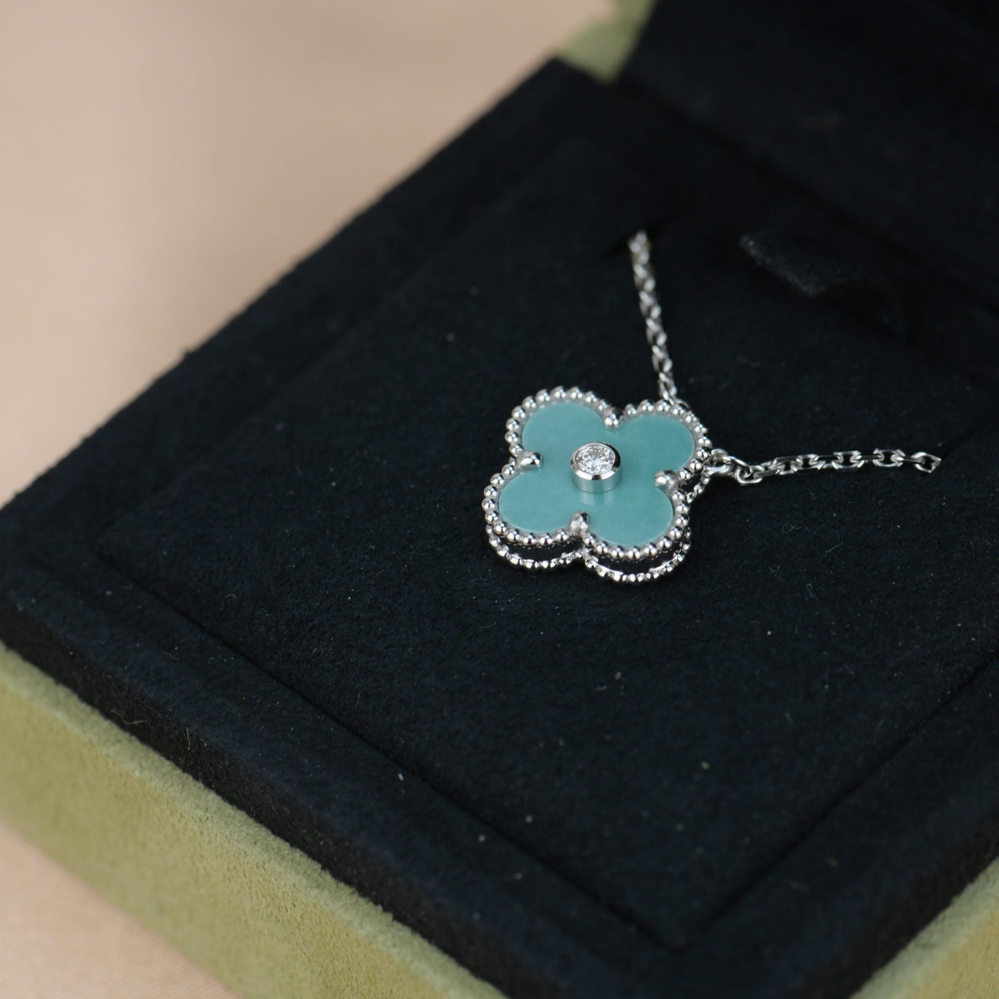 [RAFFINE]CLOVER 15MM DIAMOND SVRES PORCELAIN  NECKLACE SILVER