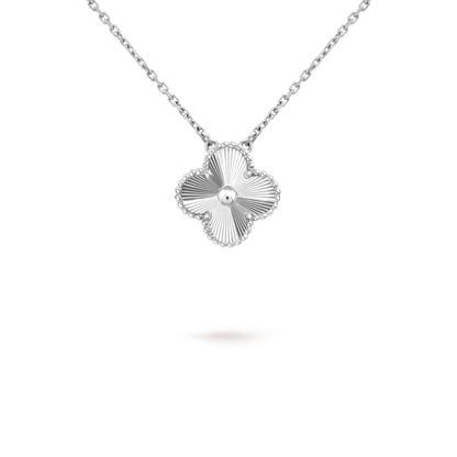 [RAFFINE]CLOVER 15MM LASER NECKLACE SILVER