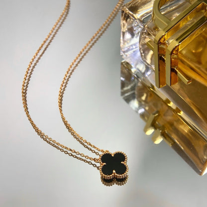 [RAFFINE]CLOVER 15MM BLACK ONYX SINGLE FLOWER NECKLACE
