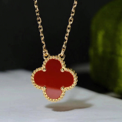 [RAFFINE]CLOVER 15MM CARNELIAN SINGLE FLOWER NECKLACE