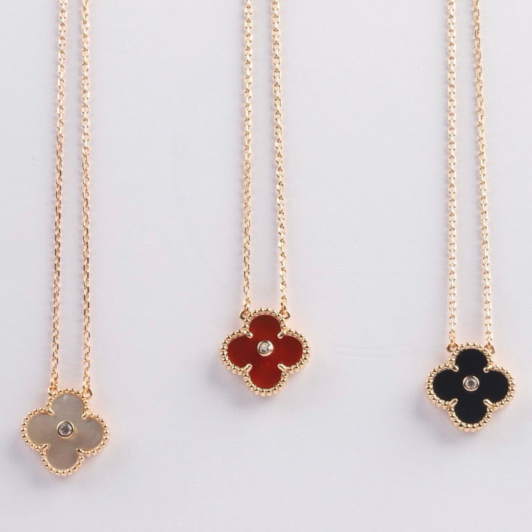 [RAFFINE]CLOVER 15MM DIAMOND CARNELIAN NECKLACE