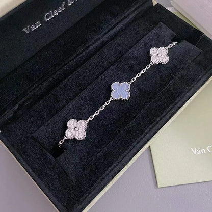 [RAFFINE] CLOVER 5 MOTIF PURPLE CHALCEDONY BRACELET COLLECTION