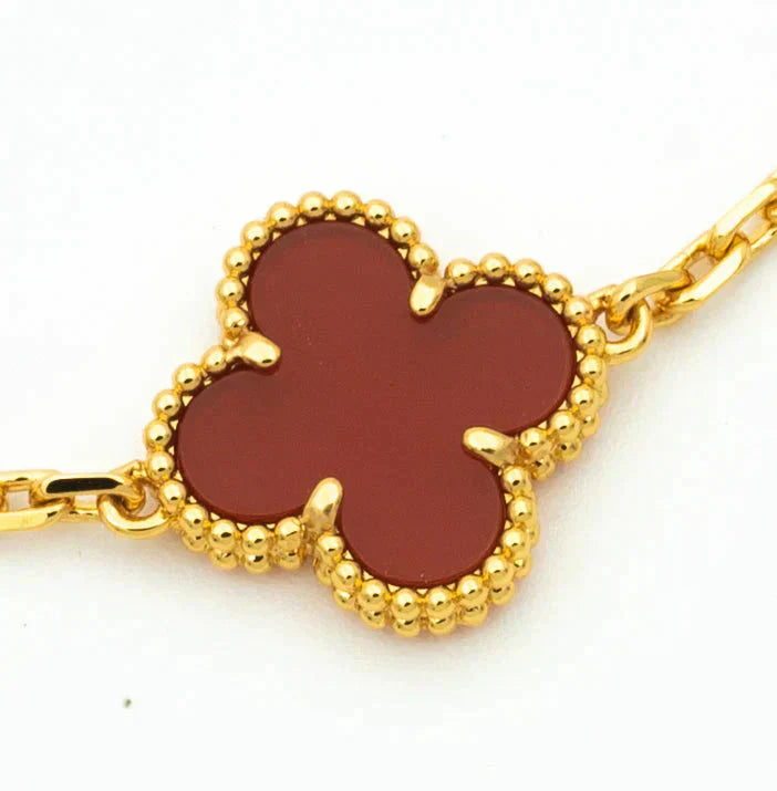 [RAFFINE] CLOVER 5 MOTIF RED CORNELIAN BRACELET COLLECTION