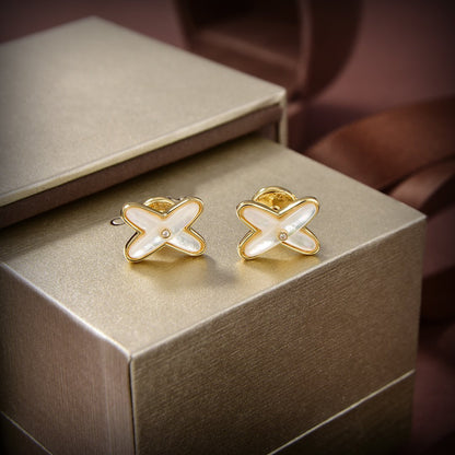 [RAFFINE]JEUX DE WHITE MOP GOLD DIAMOND EARRINGS
