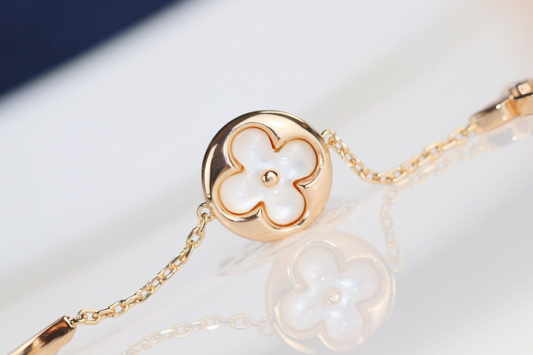 [RAFFINE]LEAF CLOVER BRACELET
