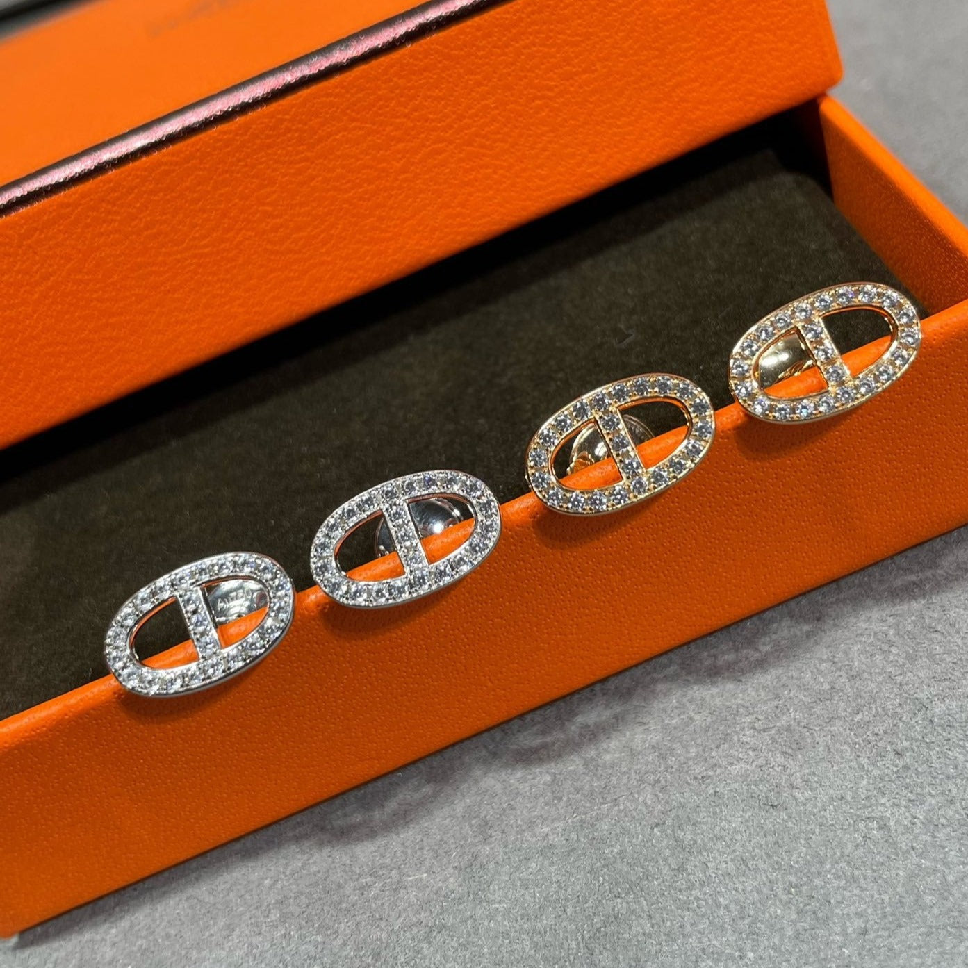 [RAFFINE]HM FULL DIAMOND PIG NOSE STUD EARRINGS