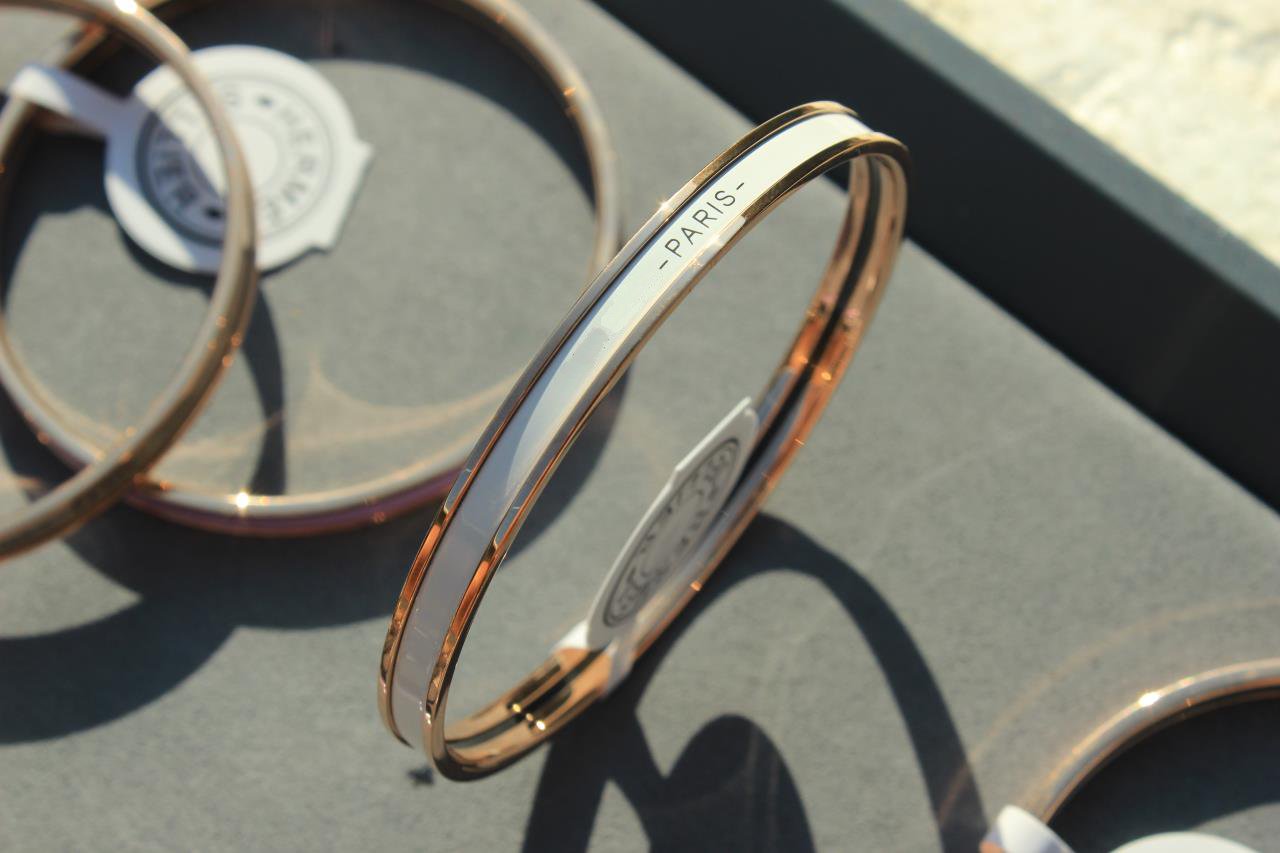 [RAFFINE]HM UNI BANGLE BAG