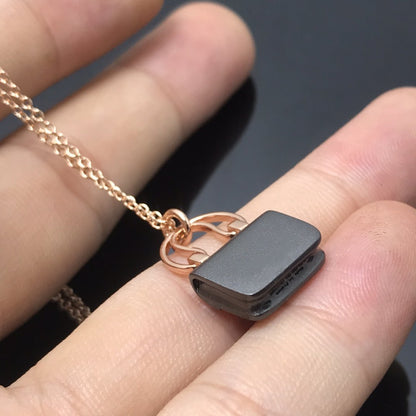[RAFFINE]WOMEN'S HM AMULETTES CONSTANCE PENDANT NECKLACE