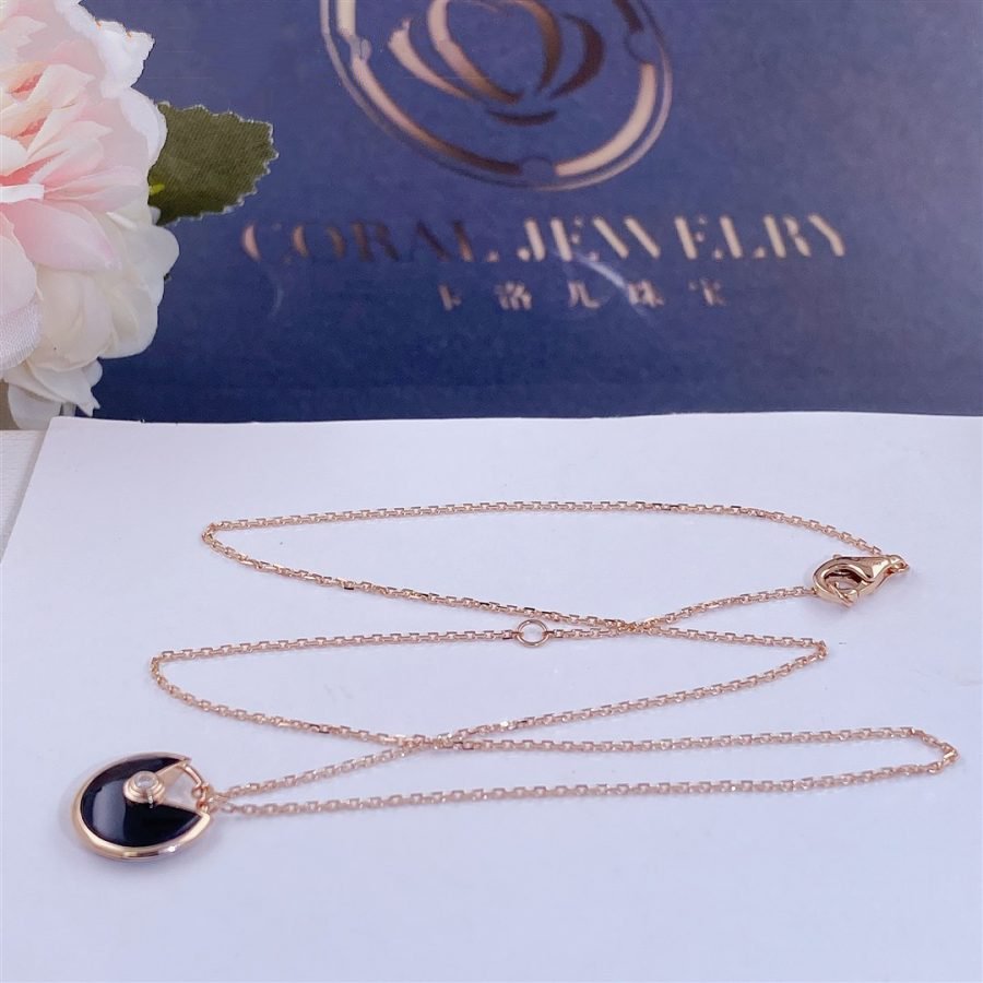 [RAFFINE]AMULETTE ROSE GOLD ONYX NECKLACE