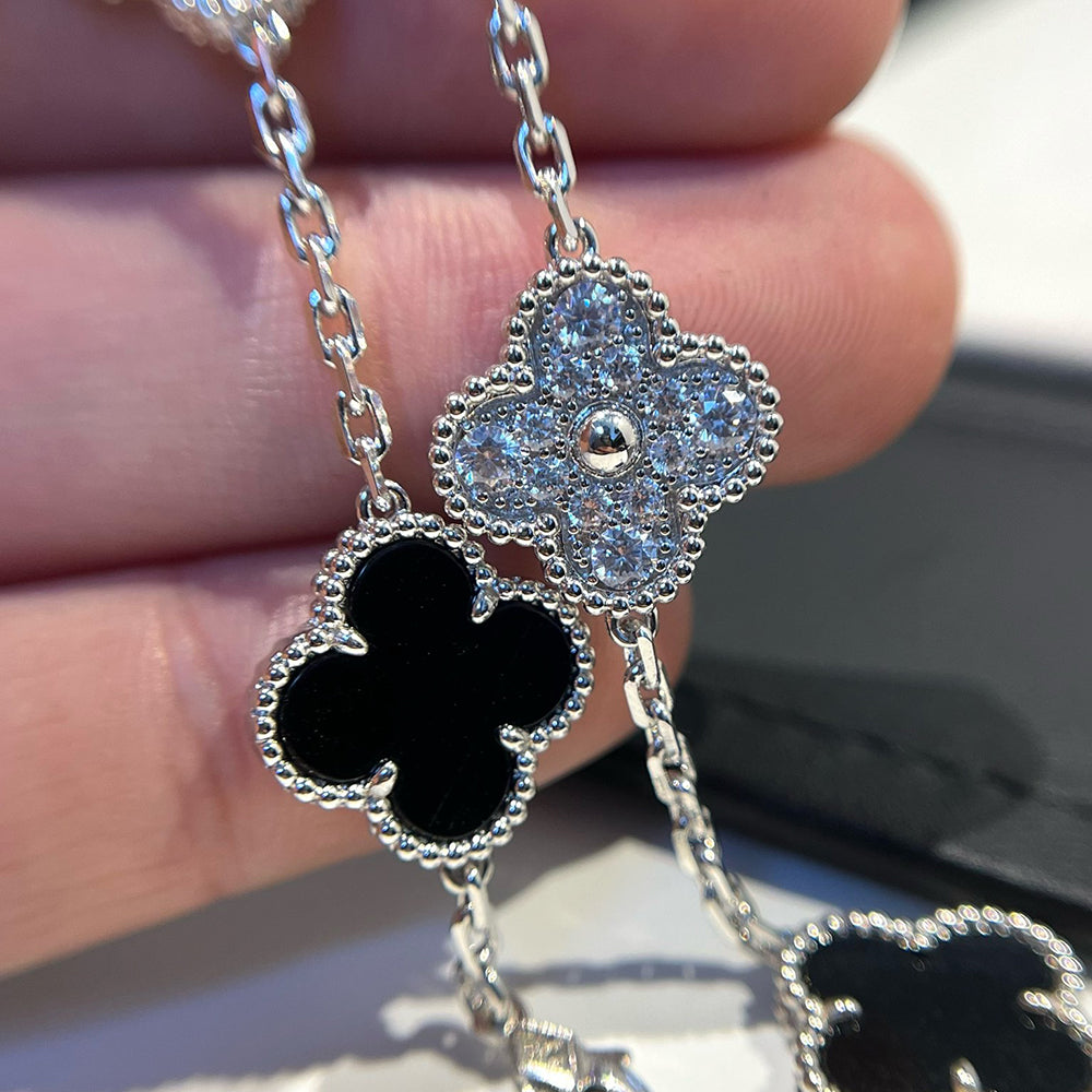[RAFFINE] CLOVER 5 MOTIF ONYXS BRACELET COLLECTION