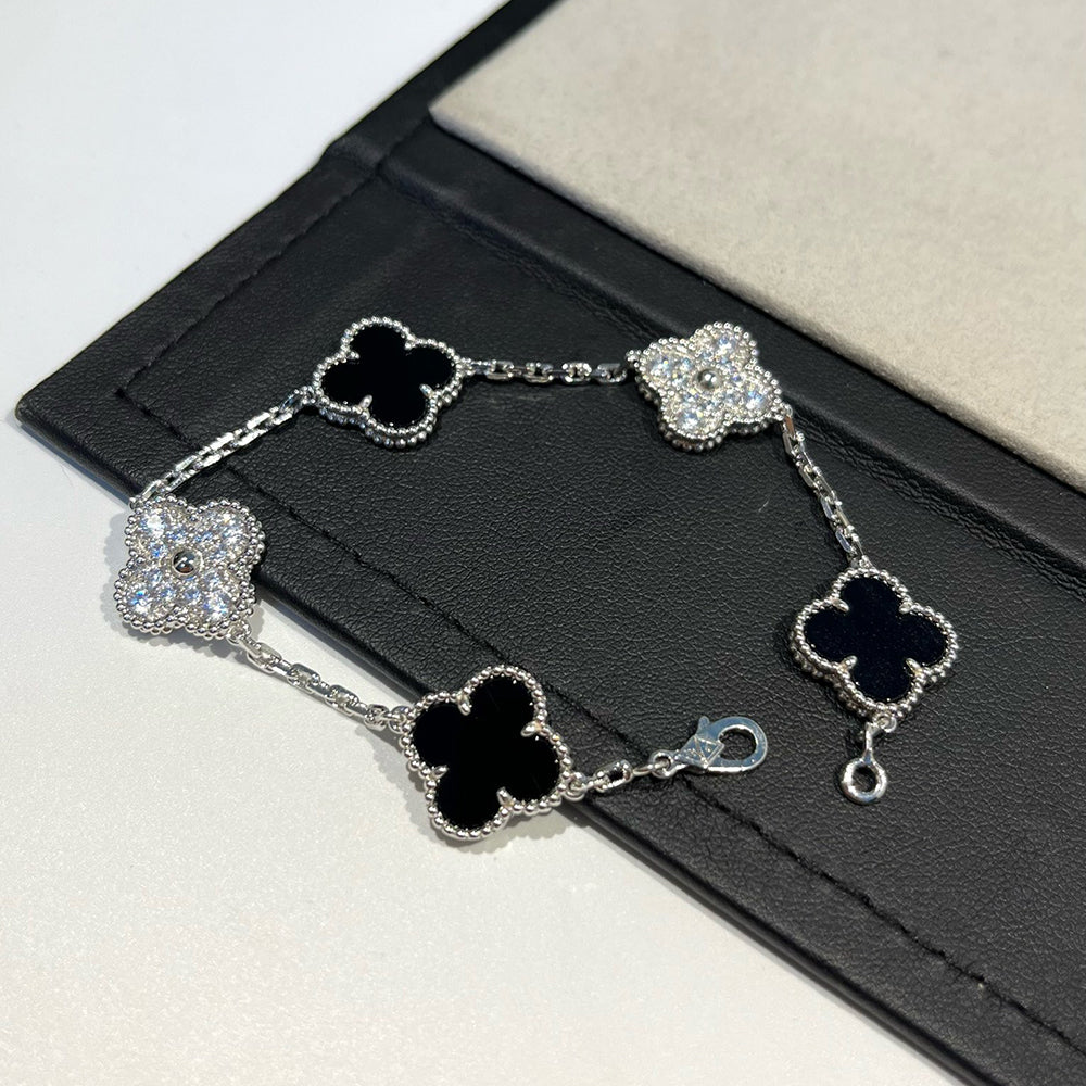 [RAFFINE] CLOVER 5 MOTIF ONYXS BRACELET COLLECTION