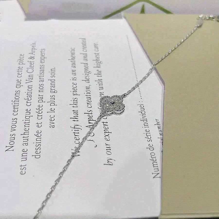 [RAFFINE]CLOVER  SINGLE FLOWER BRACELET SILVER