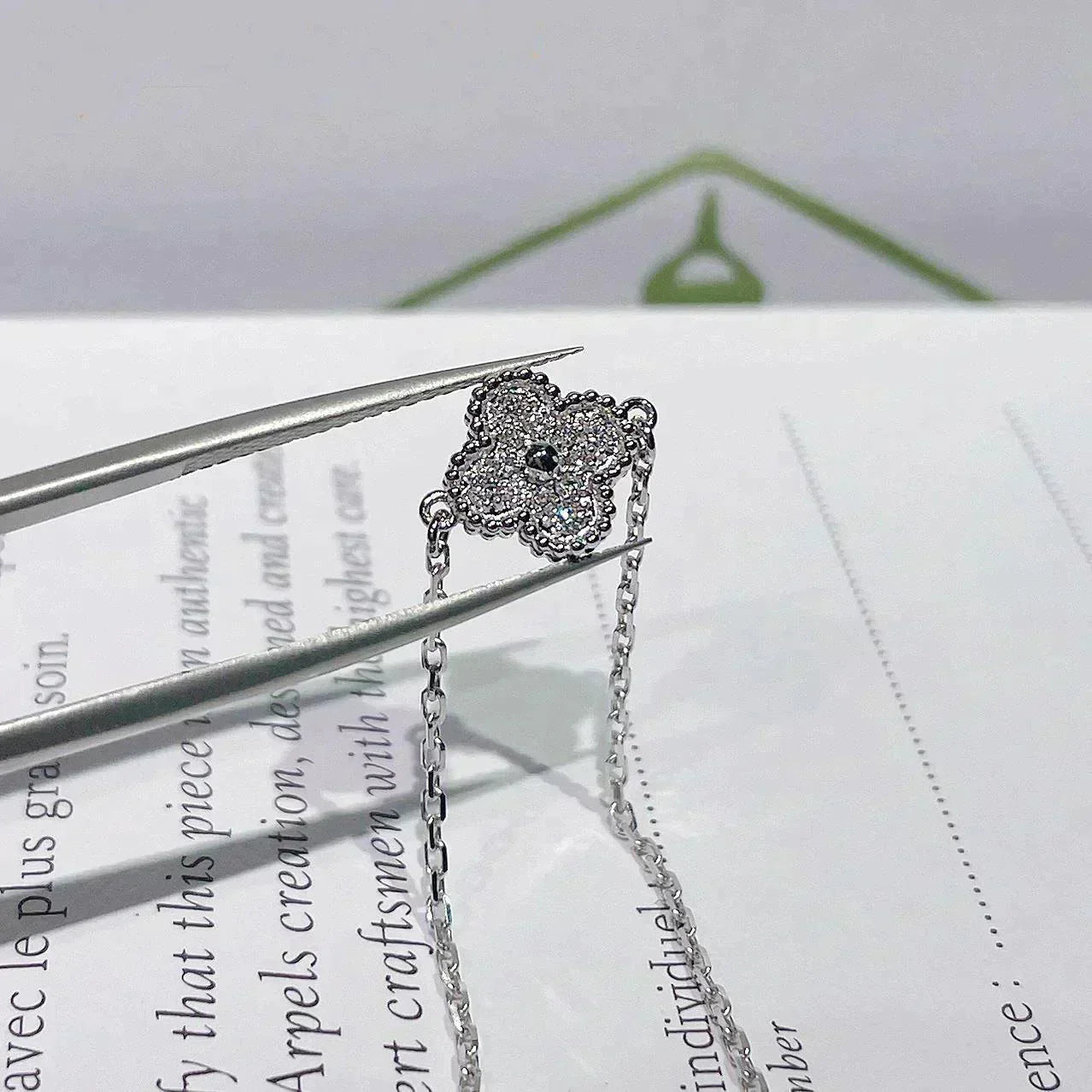 [RAFFINE]CLOVER  SINGLE FLOWER BRACELET SILVER