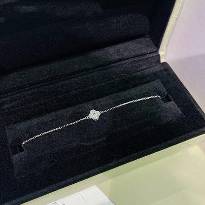 [RAFFINE]CLOVER  SINGLE FLOWER BRACELET SILVER