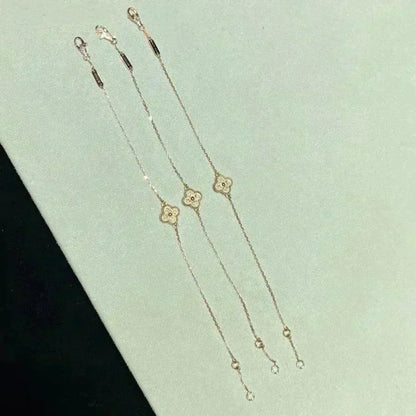 [RAFFINE]CLOVER SINGLE FLOWER BRACELET