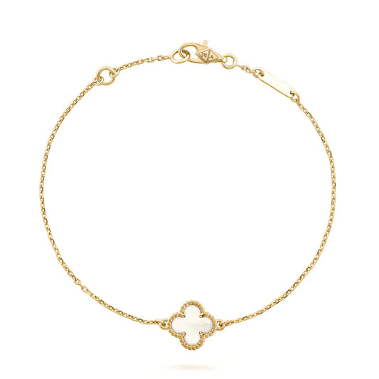 [RAFFINE]CLOVER WHITE MOP SINGLE FLOWER BRACELET