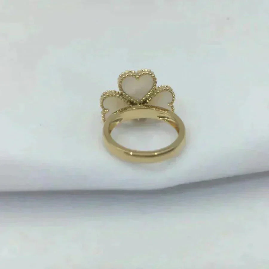 [RAFFINE]SWEET CLOVER WHITE MOP RING