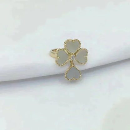 [RAFFINE]SWEET CLOVER WHITE MOP RING