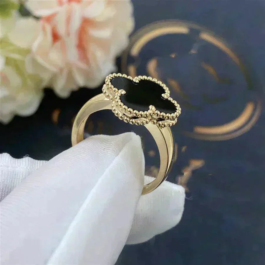 [RAFFINE]CLOVER ONYX RING