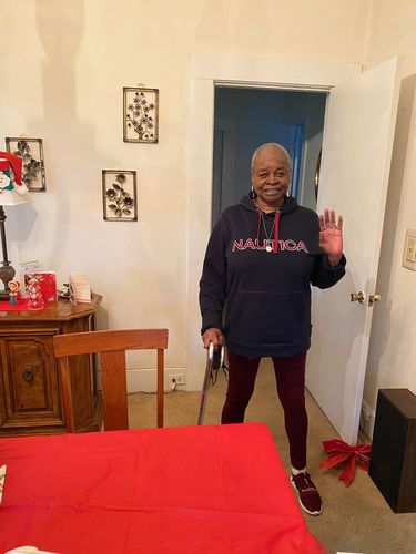 Gloria R. customer review